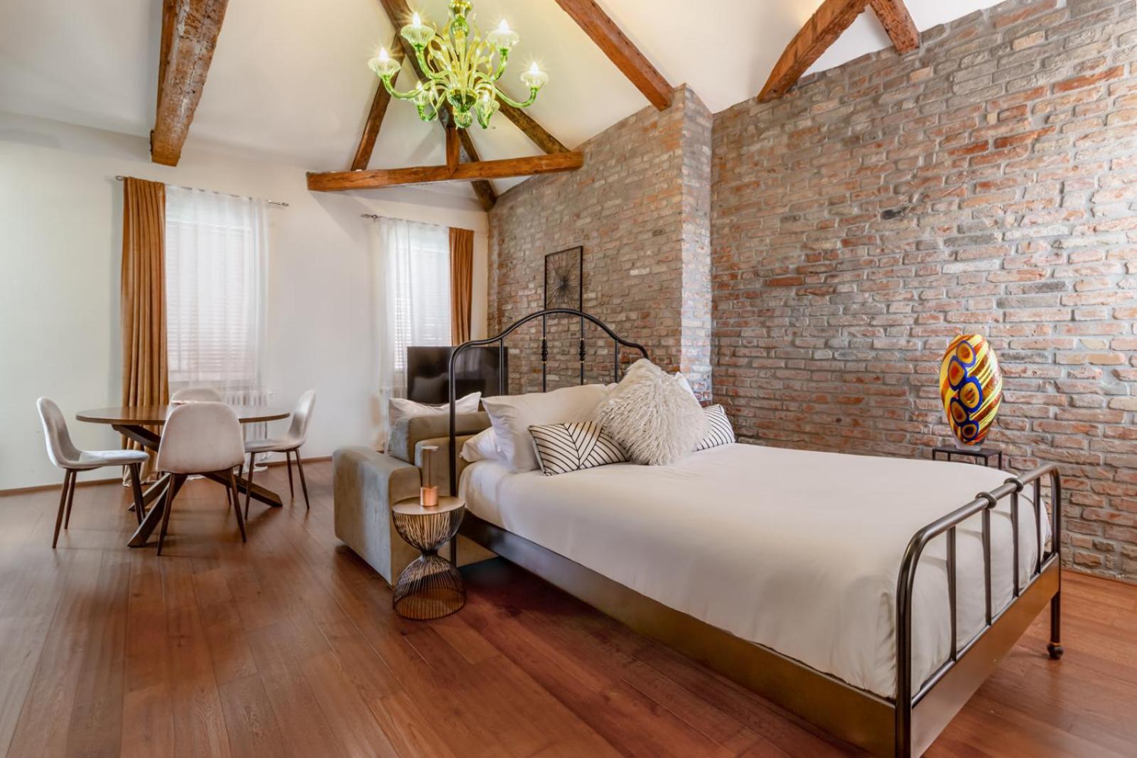 Duomo Murano Apartment With Canal View Bagian luar foto